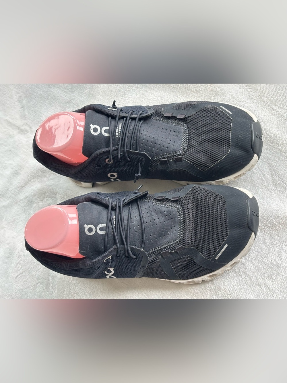 On Cloud 5 Unisex Running Athletics Shoes Sneakers Black White Size 11 - Picture 10 of 10